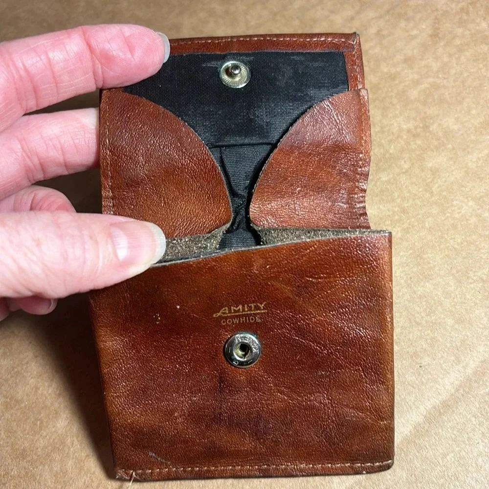 Amity Vintage Leather Coin Pouch